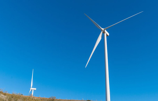 選擇小型風力發(fā)電機的注意事項