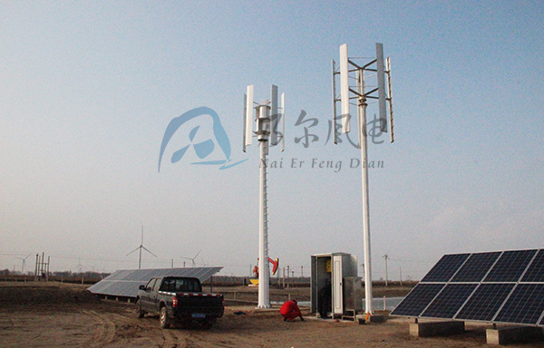 在選擇風力發電機時，怎樣評估其成本效益？